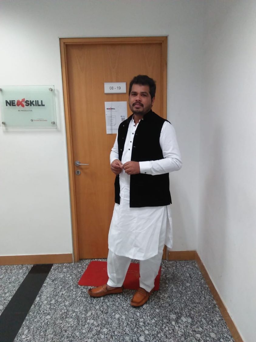 UmarSial485's tweet photo. Some Random Click Before Going To Friend Wedding!!!
#Umar #Sial #MuhammadUmar #UmarSial 🙂 https://t.co/mEQWOVe3HU