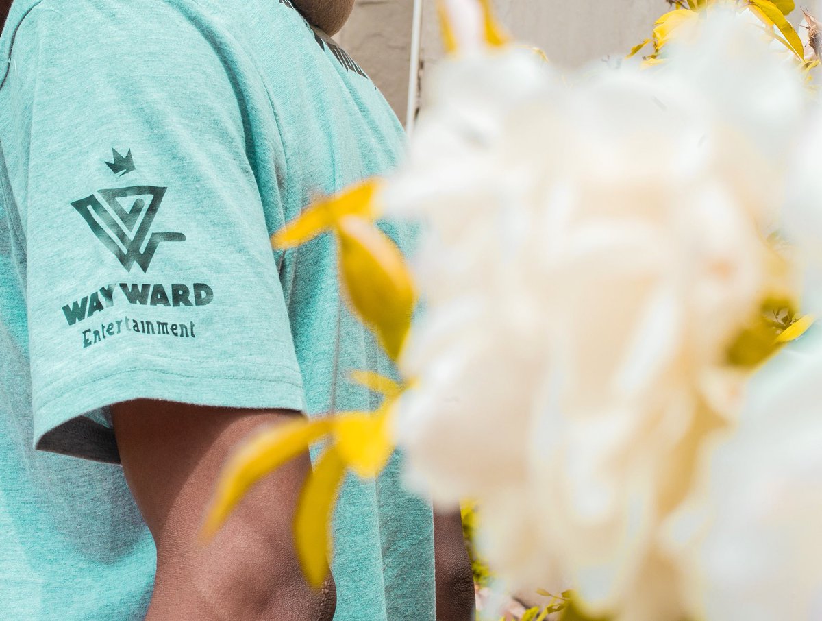 K_Zaka_'s tweet photo. K-Zaka Merch is now available. 😛🙏😁 DM for orders. Let’s get it poppin

 📷: @k_zaka_ 
#K_ZakaBathong
#WayWardDJ 
#YouMustKnowIt 
#WayWardEntertainment https://t.co/3ojpxLWTtg