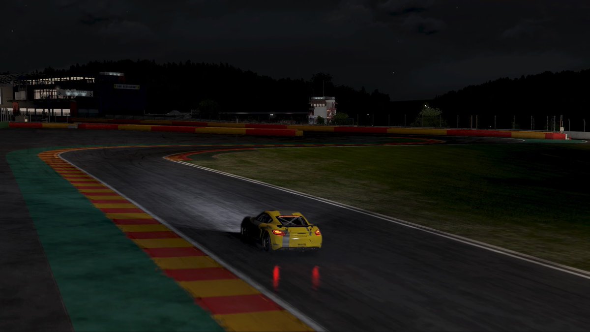 SAES_222's tweet photo. Pedazo de carrera ayer en @lecesports 6h de Spa🇧🇪
P3 en GT4 después de una carrera difícil sufriendo con los neumáticos, muy buenos resultados de todo el equipo para @HispasimRacers
Bravo!! 👏👏 @KevinFL598 @ZeuS_Koala @Mutoffgt #Oscano #Mario

#SPARESISTENCIALEC https://t.co/VjeSuduq4y