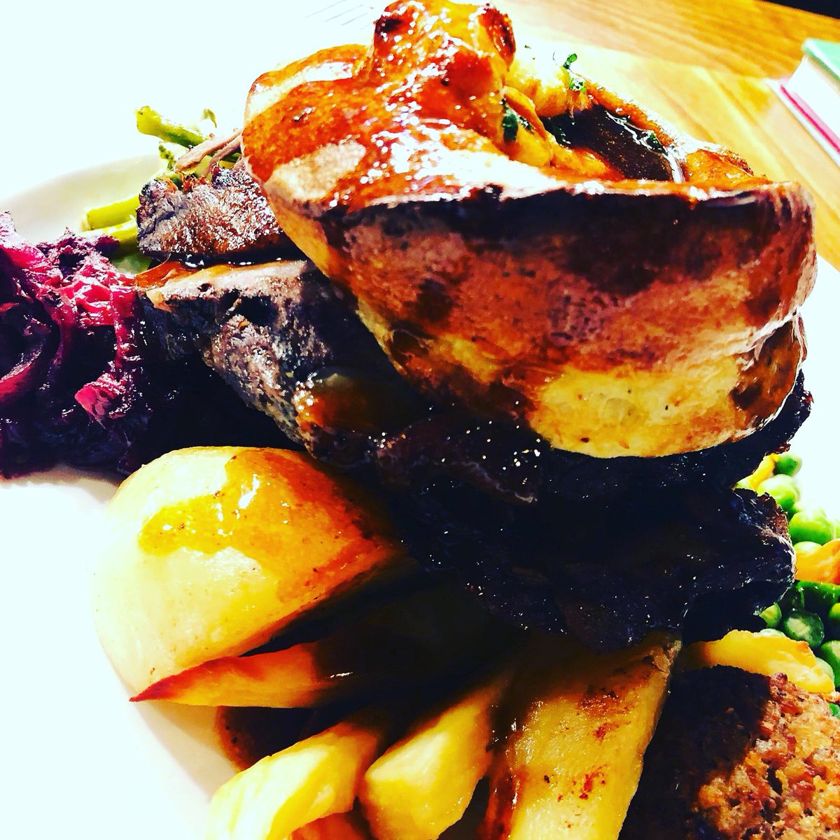 Sunday Roast Time!!! 

A choice of meats, braised vegetables, roast potatoes, home made stuffing balls, home made Yorkies and all boxed off with our red wine and stock infused jus! 

Our British classic range and vegetarian options also available too x