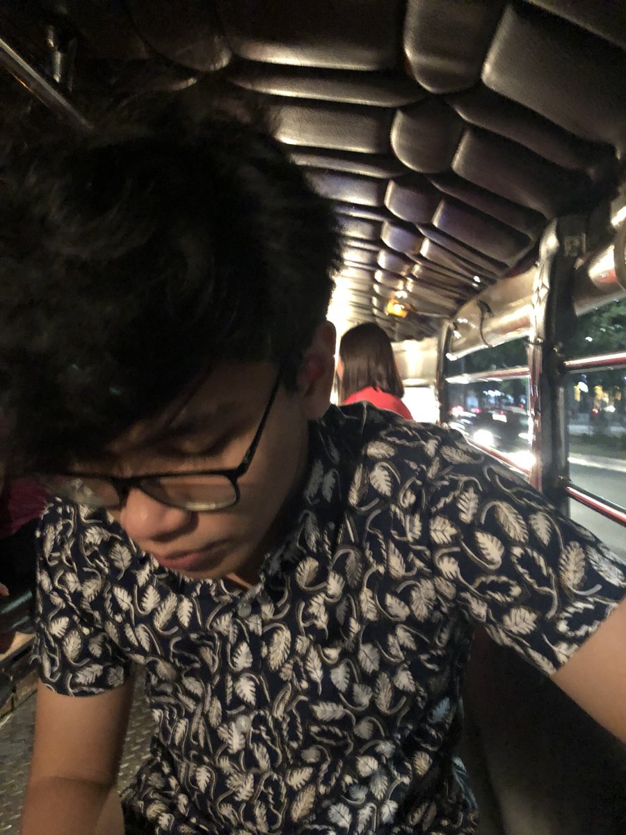 phamswing's tweet photo. ex 4 sale
slightly used
masunurin
bumabalik sa amo
price: negotiable
pm is da key https://t.co/QRWj47TWMd