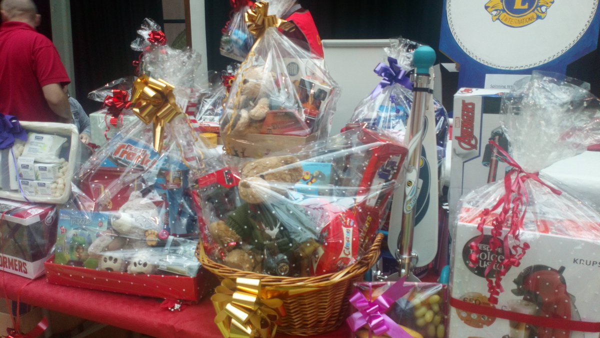 CorkLifeCentre's tweet image. Just some of the prizes available here at Millennium Hall for @CorkLionsClub #ChristmasBazaar Join us from 2-6pm to get your tickets Just €1 for 3 tickets 🎟 to be part of a prize draw.Heaps of other family fun too #VisitSanta #bouncingcastle #facepainting #hookaduck @Corks96FM