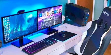blessingyou69's tweet photo. WE ARE ANNOUNCING OUR FIRST EVER GIVEAWAY!!!!

A gift from us to you, w'ere giving away a gaming set up!

This will include:

2 Asus 24" monitors

Omen gaming PC

Logitech C922 WEBCAM

Steel series mouse &amp; keyboard

Just 🧡 and #RT

TAG 3 PALS!!! https://t.co/POI7KKtAv7