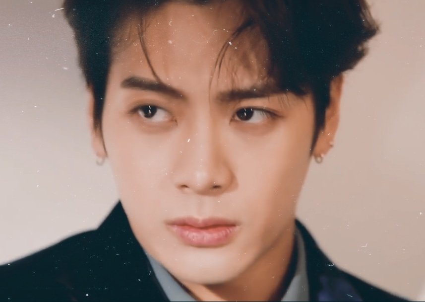 got7still's tweet photo. eyes and lips https://t.co/bhqB4LqoYI