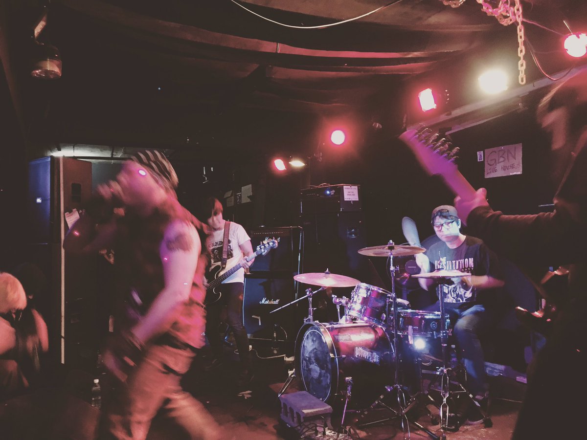 HxC_BlackMurder's tweet photo. Find the Spot κ³΅μ° μμ #FindTheSpot #νμΈλμ€ν #StompFest #GBNLiveHouse #μ§λΉμλΌμ΄λΈνμ°μ€ #λ¬Έλ #Mullae #μμΈ #Seoul https://t.co/ojTZKfeqEo