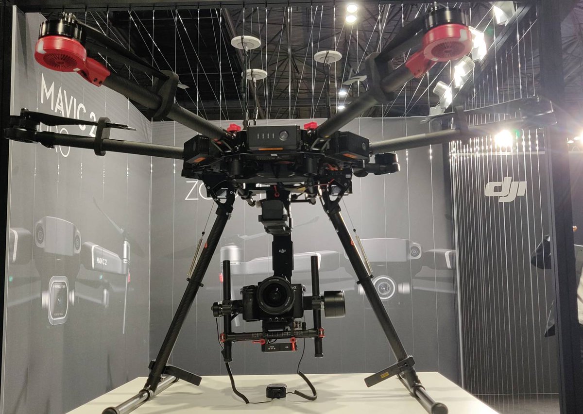 TechShowLive's tweet image. Make sure you head over to the @Sony and @LCEOffers to make the most out of their offers this weekend! 💥

#UKDRONEANDTECHNOLOGYSHOWLIVE2018