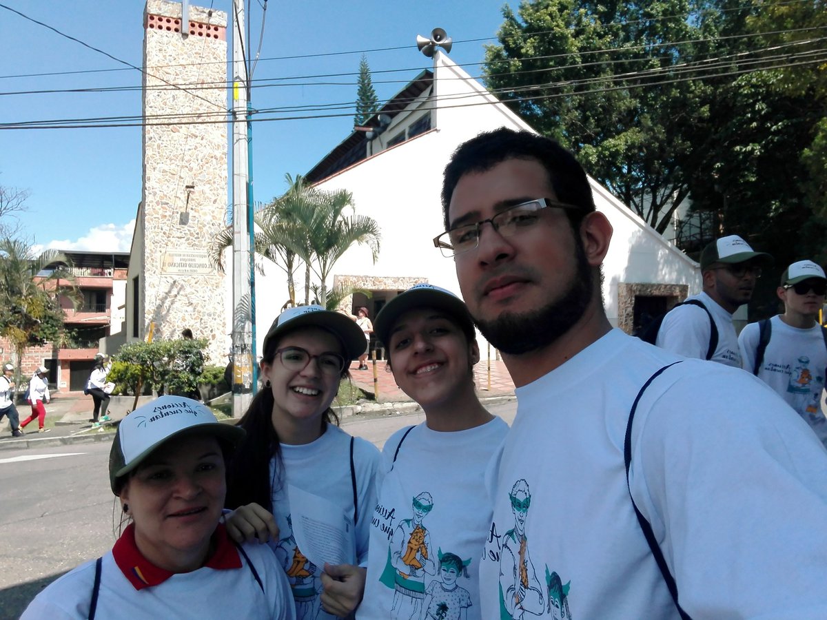 DaMesaFernandez's tweet photo. #MilPorMedellín
#AccionesQueCuentan
@AlcaldiadeMed
#43 https://t.co/6Gwa0ID15r