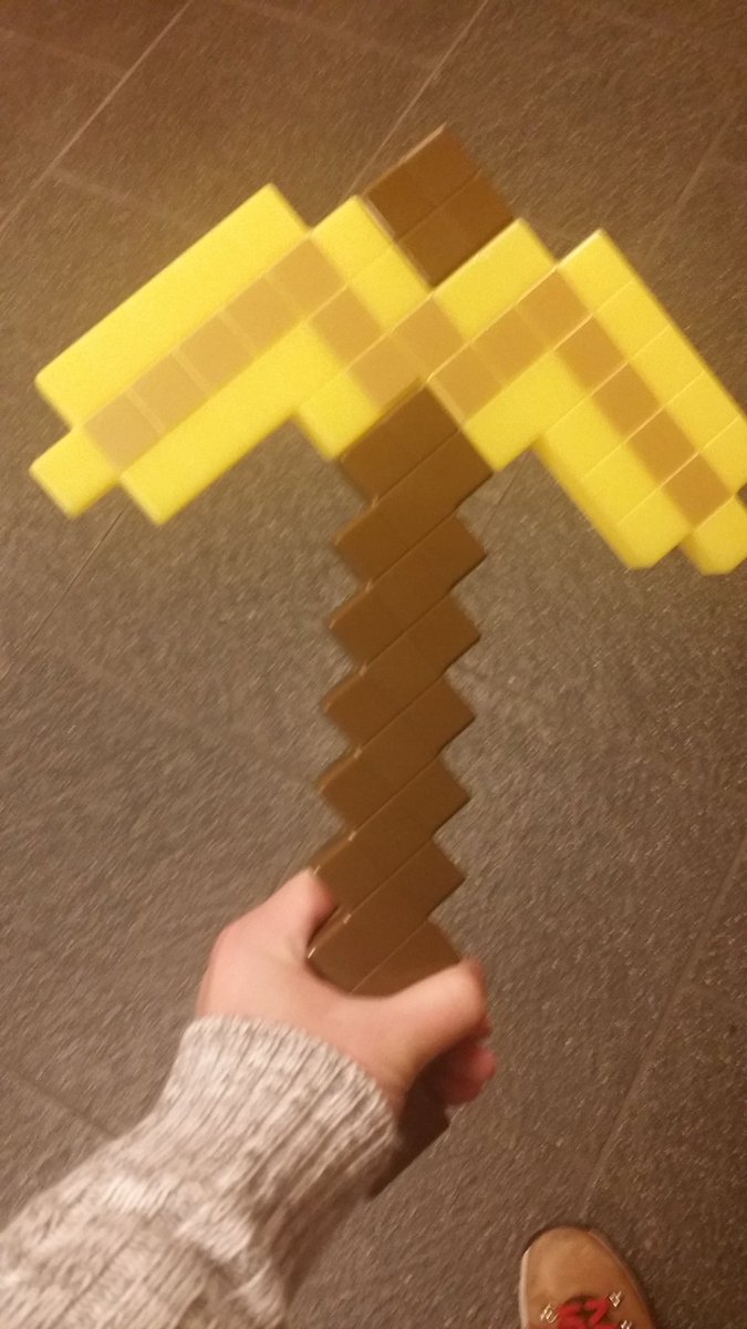 メリーさん マイクラのつるはし手に入れたからダイア掘れる
