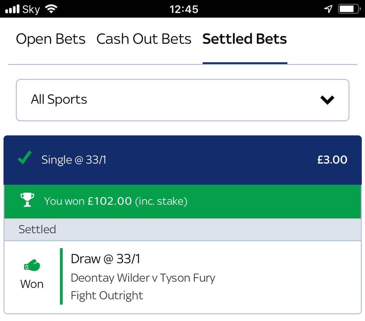 _AlexGilbey's tweet photo. I knew I should of put more than £3 on 😂 #TysonVsWilder https://t.co/Z5fTYzhXen