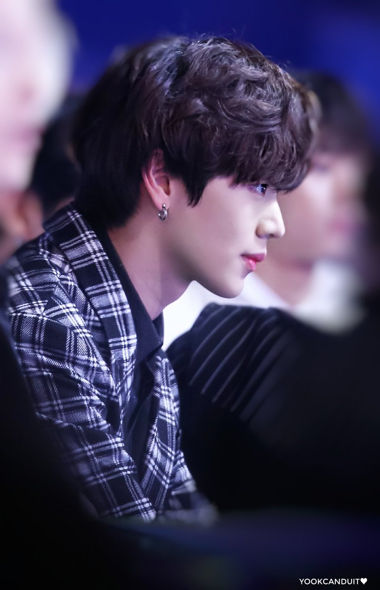 yook_can_du_it's tweet photo. 181201mma
@BTOB_6SJ
#육성재 #비투비 #성재 https://t.co/ofbmVOm95k