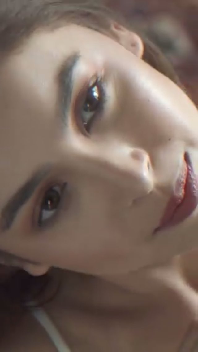 dBarrettoJulia's tweet photo. “I create this IGTV cause I want to connect with my followers, I want them to feel that they can relate and connect with me” - #JustJulia https://t.co/ykKXTaFl0q