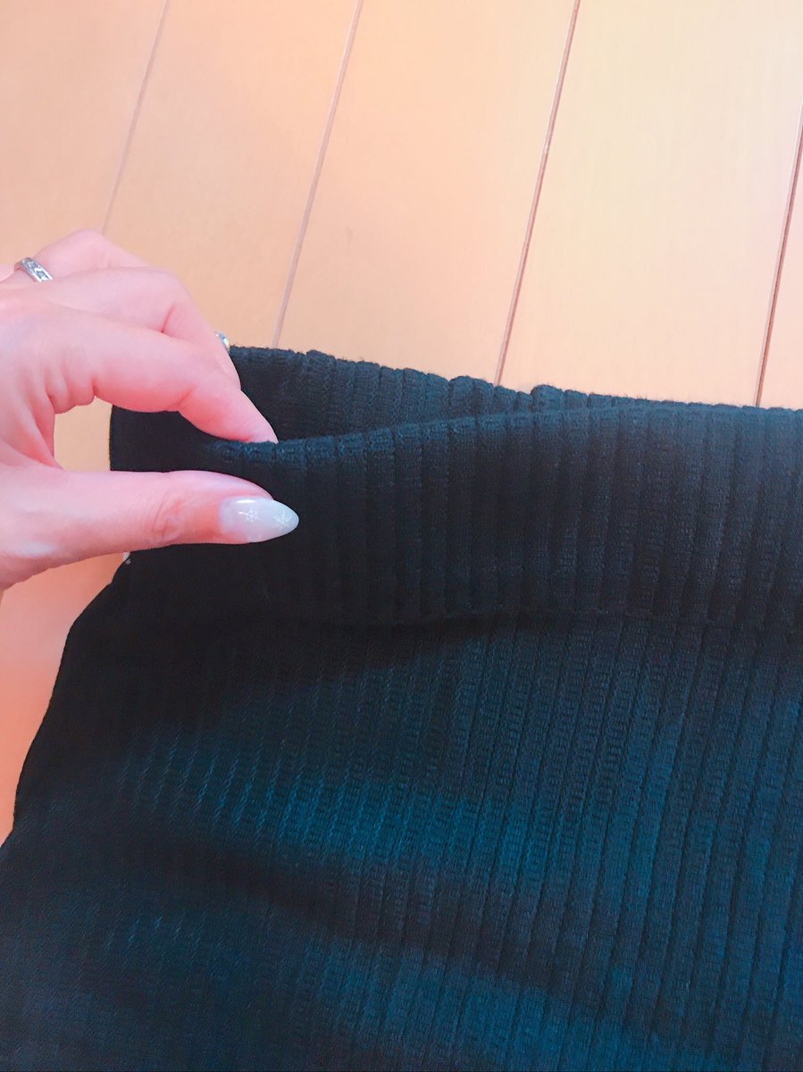 kpkp0519's tweet photo. 続きましてこちら!マーメイドスカート💗パッと見アシメに見えないけど、めちゃめちゃ使いやすいそぉおお!!
しっかりしたニットで、ウエストゴムでありがたーい(・∀・)
これも当たりですな!
#BCstyle
#海外通販レポ https://t.co/5xHCsz1ff3