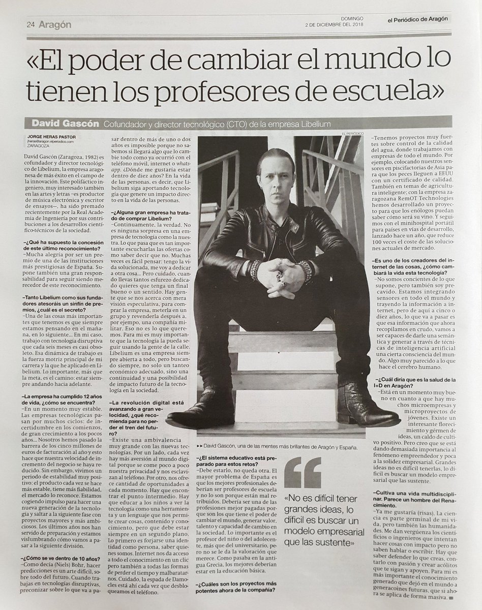 DG_David_Gascon's tweet photo. "El poder de cambiar el mundo lo tienen los profesores de escuela". Gracias @JHeras_ por la completa entrevista que me hiciste y por contar las cosas sin prisa y con la hondura necesaria para que la gente pueda entenderlas bien. @periodicoaragon . https://t.co/iQtbNCfoKE