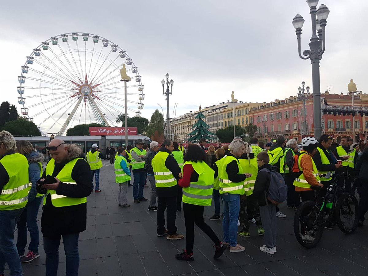 France 3 Côte Dazur On Twitter Une Centaine De Gilets