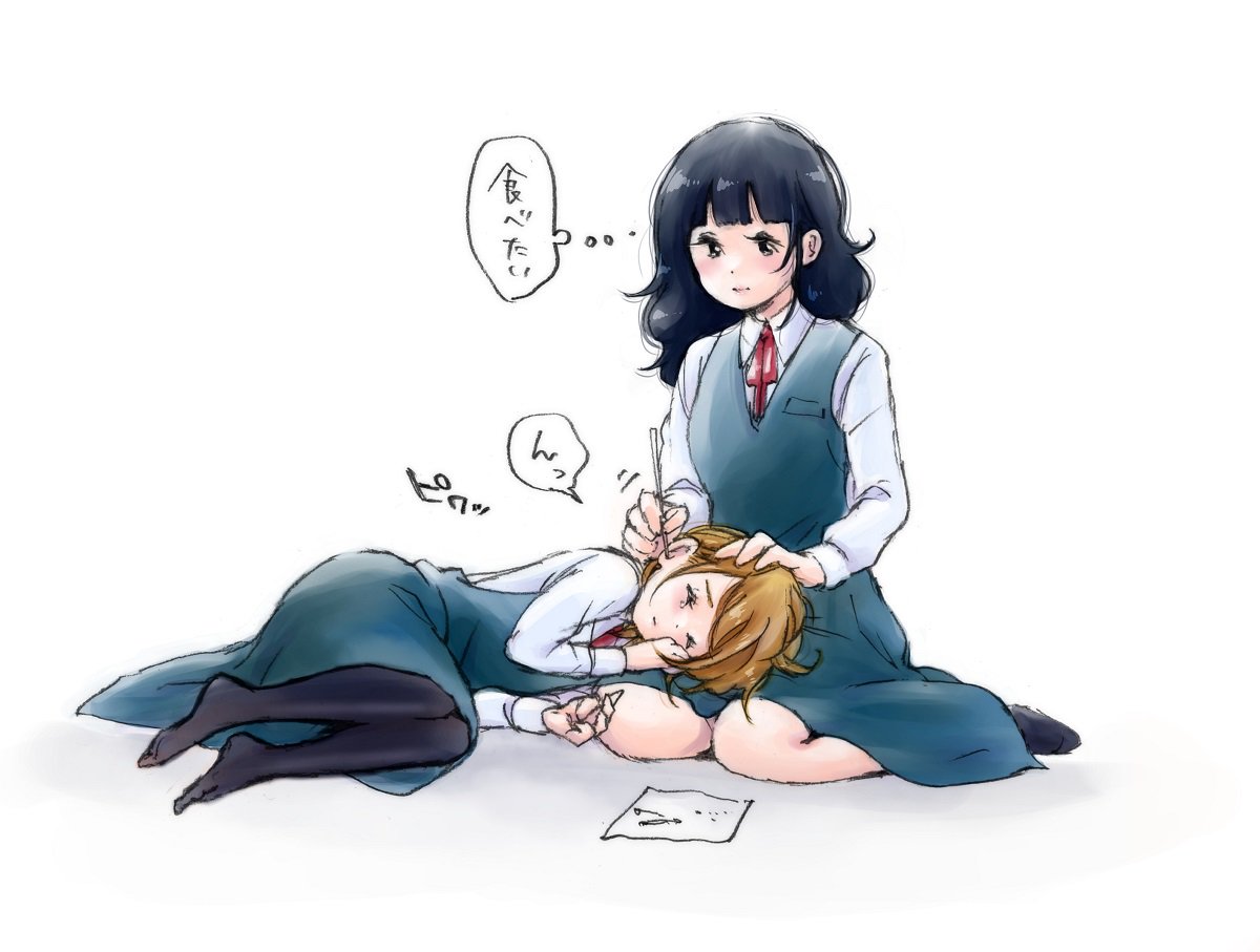 フォルダをひっくり返したら出てきた、透明な薄い水色にの連載前ラフ。律ちゃん前髪あったんだ…そういえばもう、一年前。あっという間。 