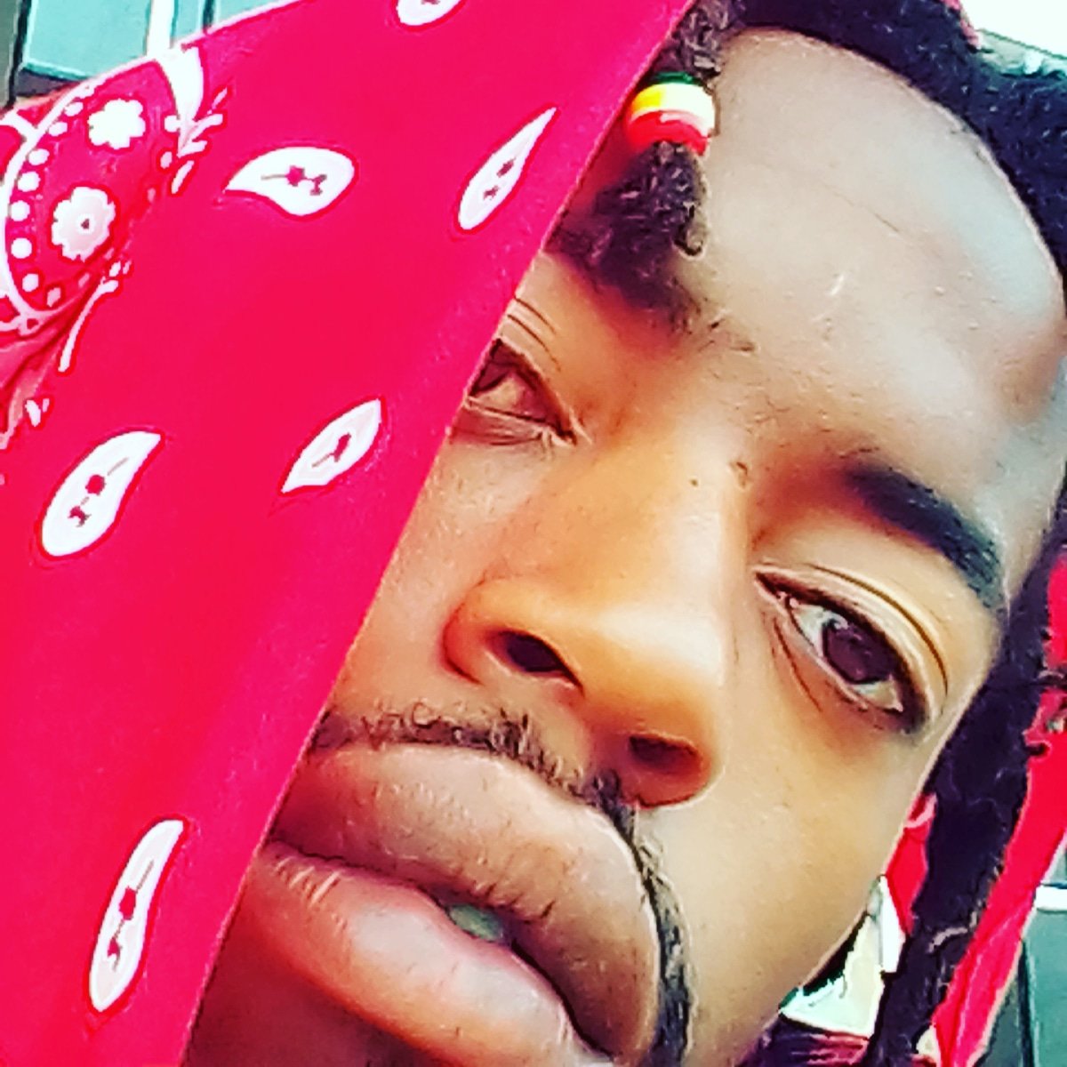 MTG996's tweet photo. Download my new single ๐
#MiWVY #Unseenrapper #unsignedartist #NewMusic
#slikouronlife @MTG996 x King 3RD ( @Senzo63096022 )
https://t.co/mZGpg8Rq2I https://t.co/y49suYL6q8