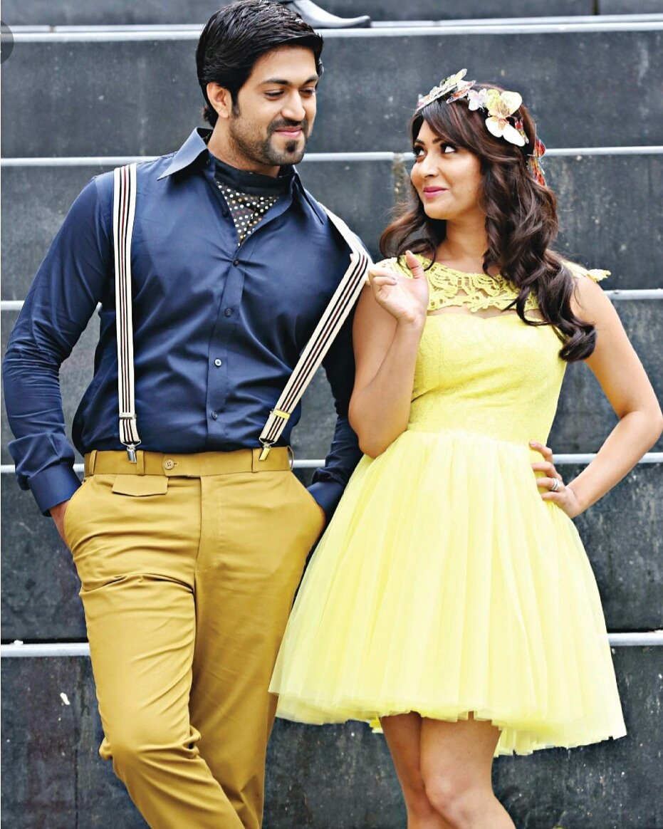 theyashoffi's tweet photo. #KGF #Yash #RadhikaPandit #NEWS #KGF21Dec #telugu #theyash #JrNTR https://t.co/JLGEQdofyq