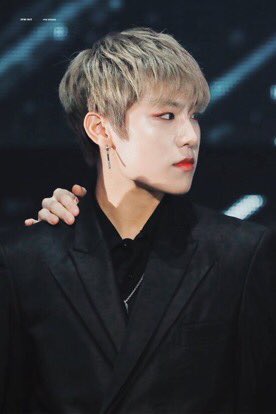 woojinisreal's tweet photo. 우진시 https://t.co/nR9vPmYbF0