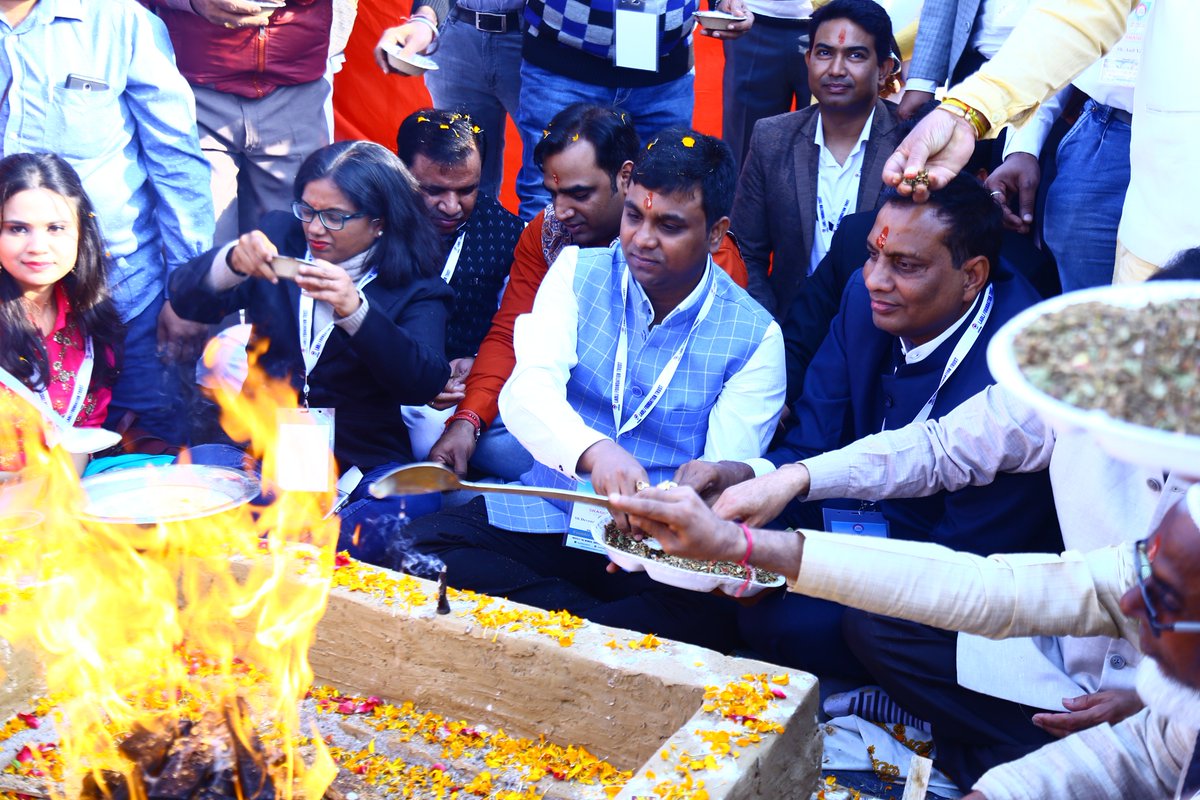 FoundationLadli's tweet image. Mass Wedding ceremony by Ladli Foundation Trust

#laadliDevendra #Shagun #Women  @HelenClarkNZ