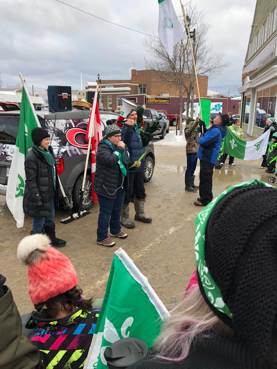 BourgouinGuy's tweet photo. A #Kapuskasing et à #Hearst avec la même passion #FrancoRespect #NousSommesNousSerons #OnFR #onpoli https://t.co/zXCv01uySa