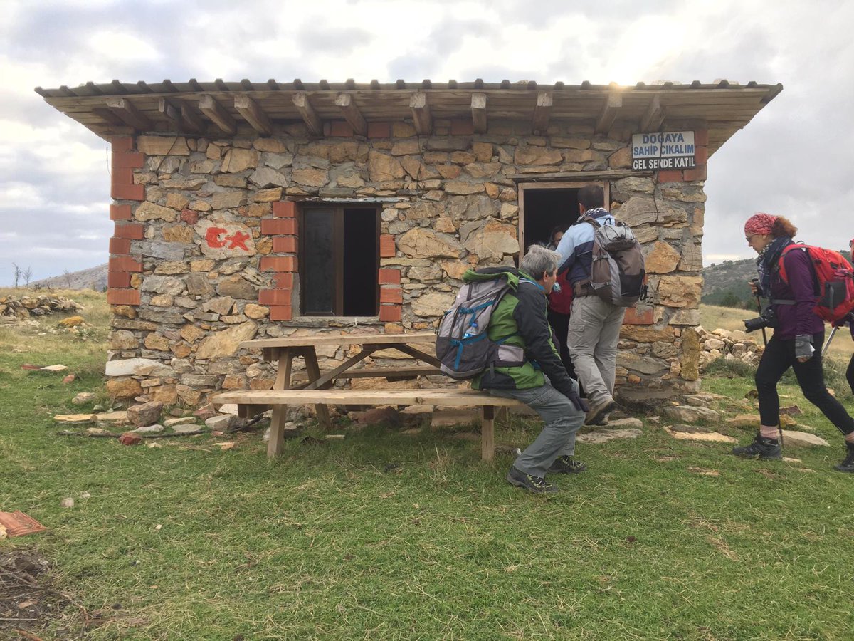 Dendak Denizli-Nefes Aktivite- Mendosk ortak aktivitesi olan 1840 mt büyük çökelez zirve yürüyüşünü tamamladık.