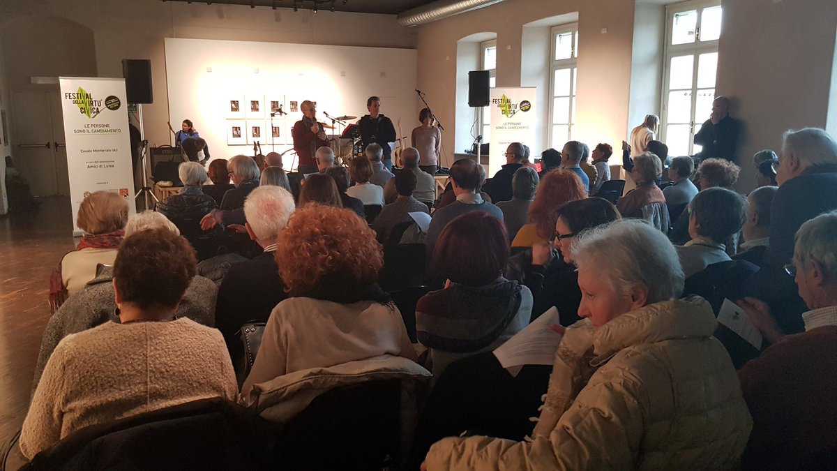 Il bel pubblico di #fvc18 con un po' di emozione si comincia ;-) festivalvirtucivica.it #casalemonferrato