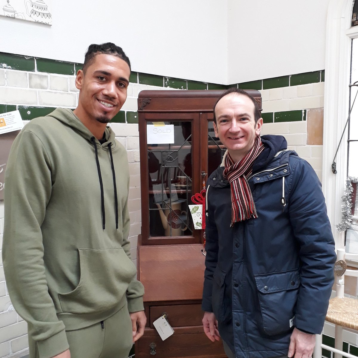 Thanks to @ChrisSmalling for popping by the #veganchristmasfestival and our #renu showcase - head over to his Facebook page to join his #29for29 campaign - & see more furniture at http://www.renu-barnabus.com #hope #vegan #endinghomelessnessmcr – at Victoria Baths