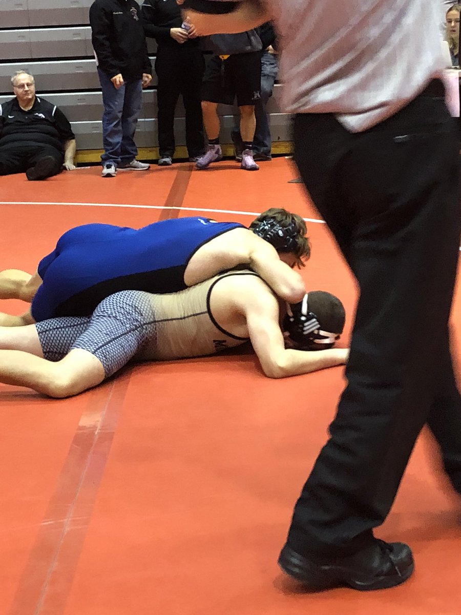 GrantGeneralsW1's tweet photo. The Generals had a good start to the season with a 17th-place finish out of 21 teams Saturday at the Tyrone S. Woods Memorial. Senior Gabe Hambrick led the way with three wins by fall. Malakai Madrone and Owen Cooper-Karl also finished with 3 wins. #GeneralsArmy @PdxGrantsports https://t.co/XspNZEWYHA
