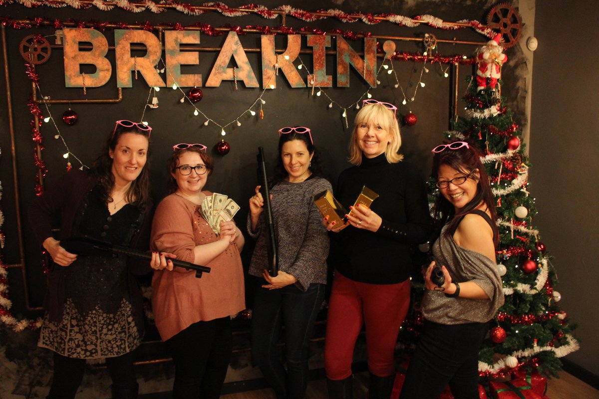 DrAudreyT's tweet image. Move over Ocean&apos;s 8, there&apos;s a new team in town. Awesome Heist with @BreakinEscape - adrenaline charging, well thought out, excellent game flow and encouraged teamwork more than any game I&apos;ve played so far!! #EscapeRoom #escapegame #exitgames #escapeexperience #FriendshipGoals