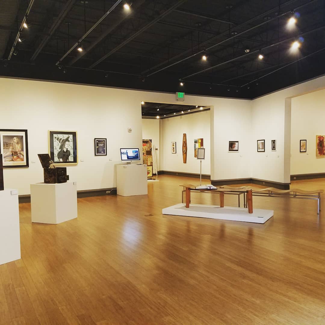 MAC_Pace's tweet image. Don't miss your chance to see the 2018 Senior Seminar Exhibition, on display through December 9th! (The last day to see it is next Sunday)