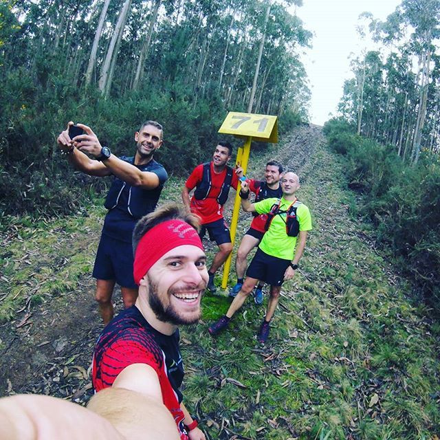 Hoy estaba lleno de cazadores pero a éstos jabalis no hay quien los pille. 
@quitoponteceso pasamos la prueba?

#trail #trailrunning #trailrunner #mountainrunner #corremontes #instatrail #instarunners #adjarnachas #montunos #galicia #galiciacalidade #galiciaquebonitaé #runan…