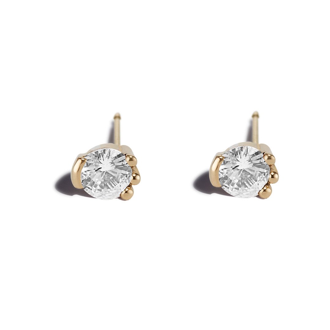 BarioNeal's tweet image. Come and get these dazzling diamond earrings, starting at $195! Show up and show out when you shop our Lash Diamond Studs, Aira Diamond Studs, Lau Diamond Studs, Ray Diamond Studs, or Ray White Diamond Drops! #earringsswag #earringstack #finejewelry