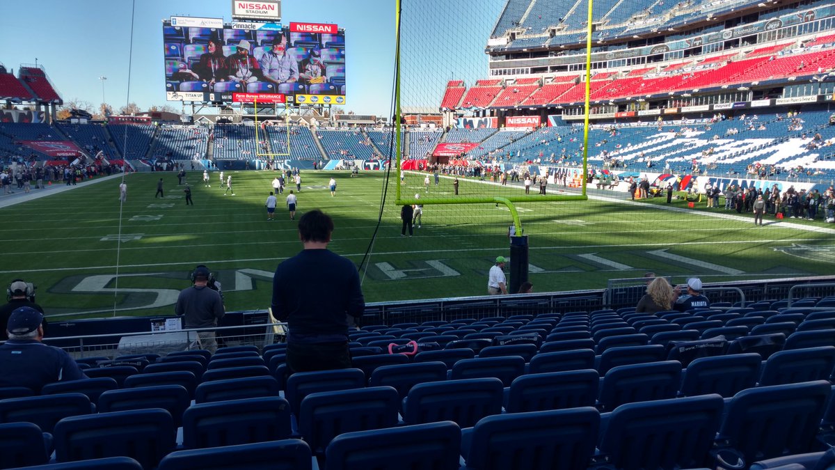 ChadStoline's tweet photo. #gameday@titans https://t.co/i7CpBBfnCg
