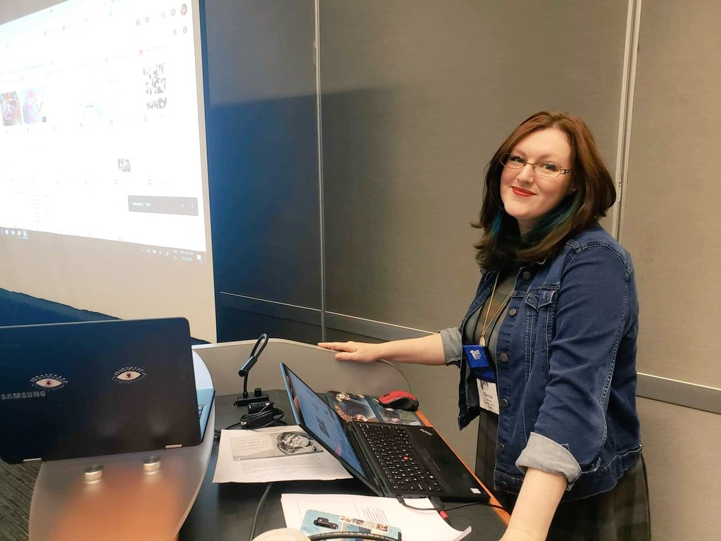 SincerelyTechie's tweet photo. Tech troubleshooting for my BFF at #VSTE18; we're all good and ready to go! Peardeck Party in 4A! #lcpsift https://t.co/drqOeZzIxo