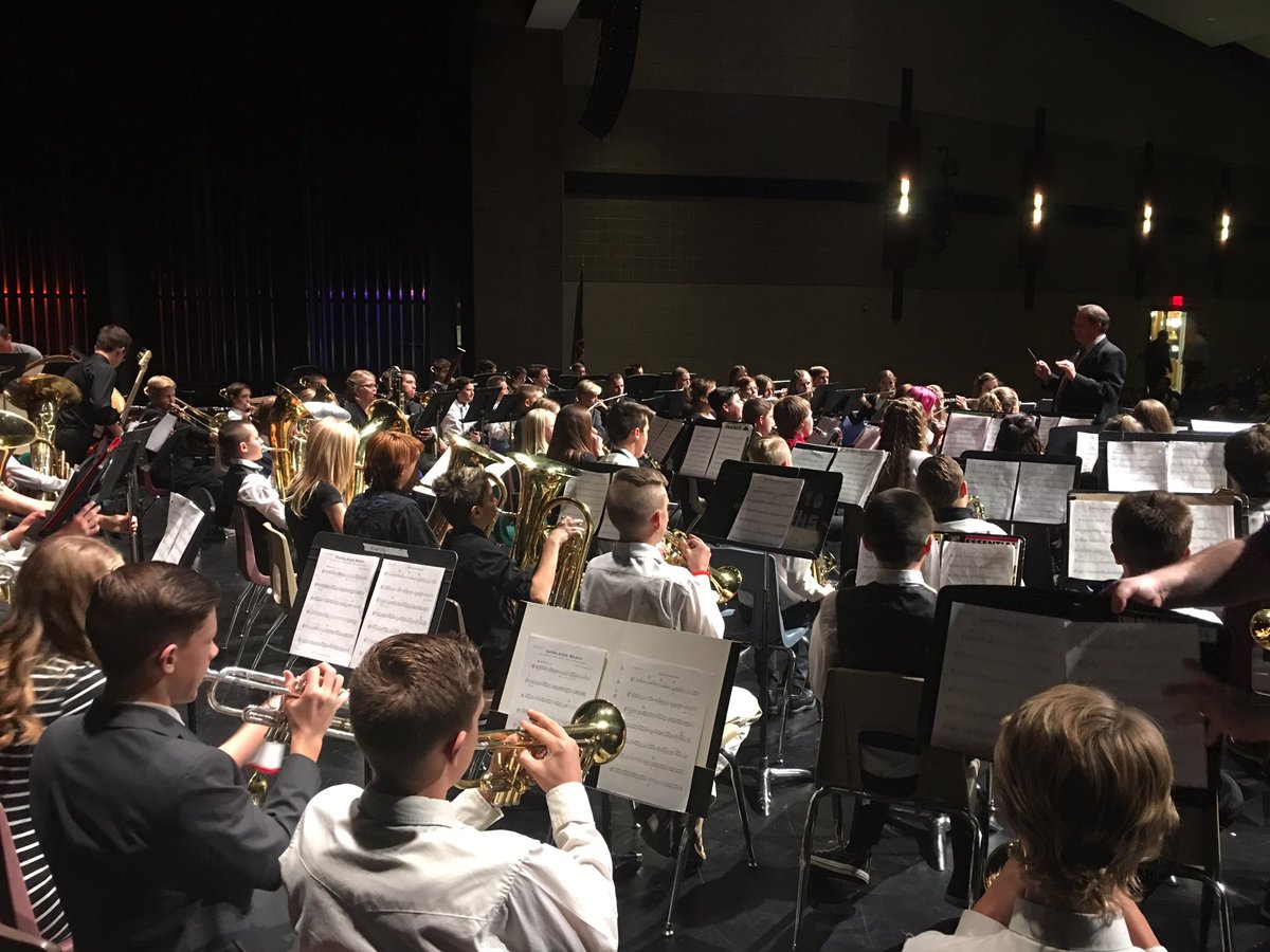 JHSBANDORCHE1's tweet photo. Rural Honor Band &amp; Orchestra for these Talented students! They practiced so hard and delivered a great performance! Thank you to @JuabHighSchool @JuabSD for their support of our amazing and talented students! #waspnation #wasppride #jhs https://t.co/vbHvRqxdAX