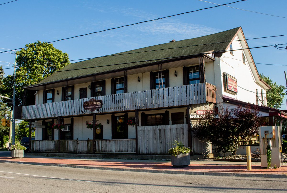 ExploreWR's tweet photo. Take a trip back in time at The Olde Heidelberg Restaurant &amp; Tavern. Located in the almost 200-year-old town of Heidelberg, this gem is right in the heart of Mennonite country! Best of all, it’s only minutes away from Waterloo and St. Jacobs! #explorewr https://t.co/MaEjKjLQXl