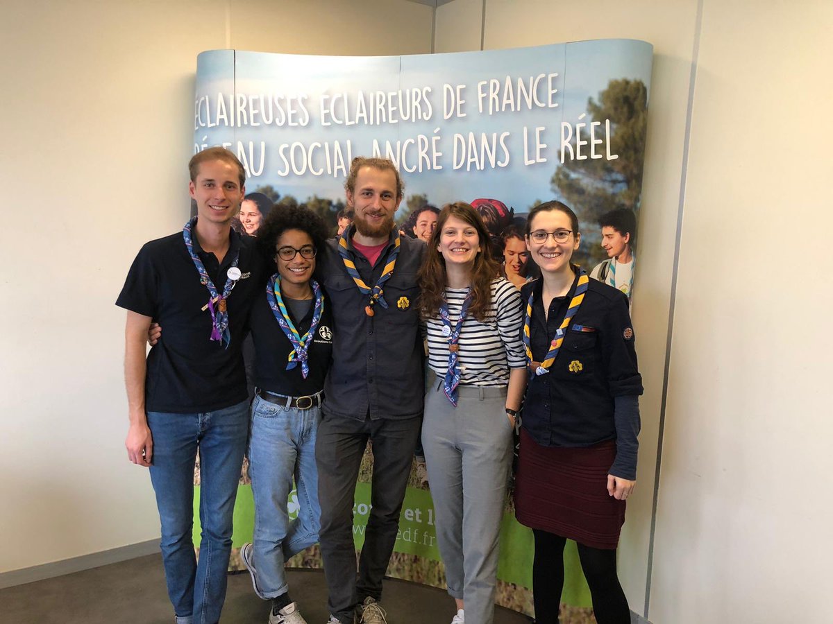 BdP International (@pfadfinden_int) on Twitter photo This weekend we visited our partner organisation <a href="/EEDF_officiel/">Éclaireuses Éclaireurs de France</a> at their international training weekend in Paris. We talked about our partnership and our future joint projects. Thank you for having us! This weekend we visited our partner organisation <a href="/EEDF_officiel/">Éclaireuses Éclaireurs de France</a> at their international training weekend in Paris. We talked about our partnership and our future joint projects. Thank you for having us!