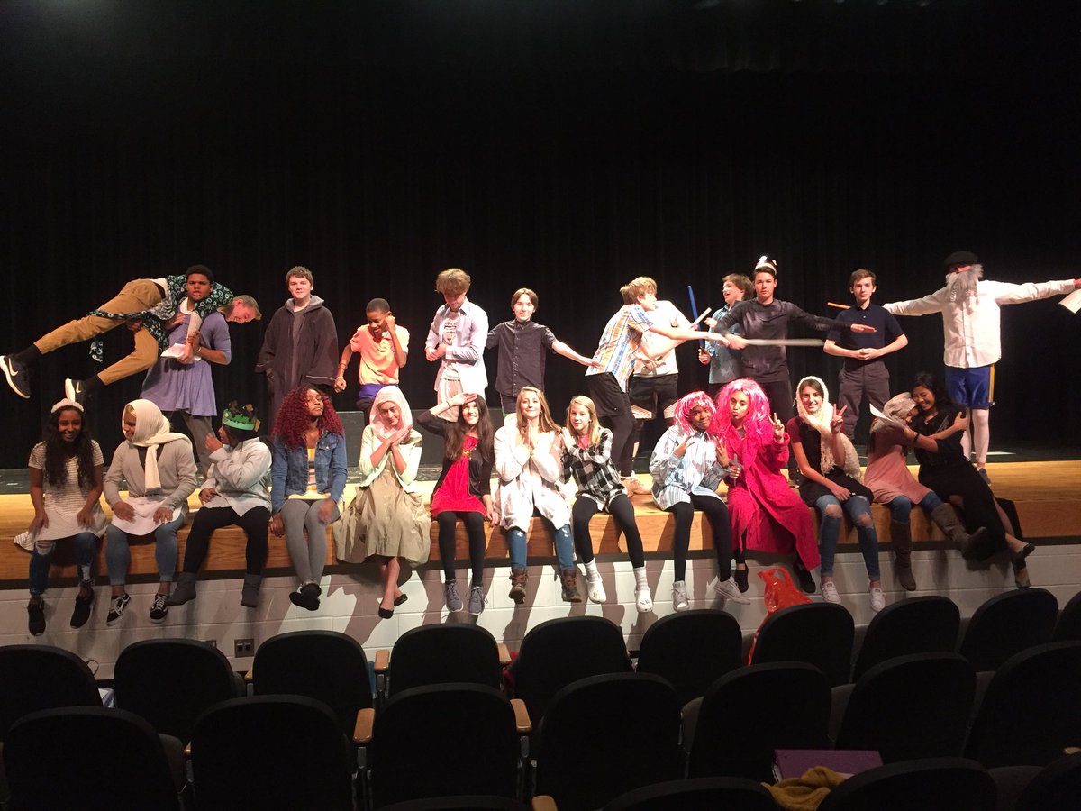 Roxanne Begley tweet media