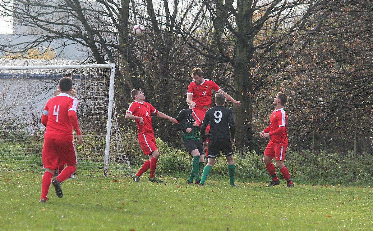 AFC_Stockport's tweet photo. Our 1st team played almost the whole of the second half with 10 men and won the @SDSFL1957 Premier League clash against @LostockRangers 2-1.
Two good games against this outfit this campaign.
#threepoints #sundayleaguefootball https://t.co/BLj3pDU29u