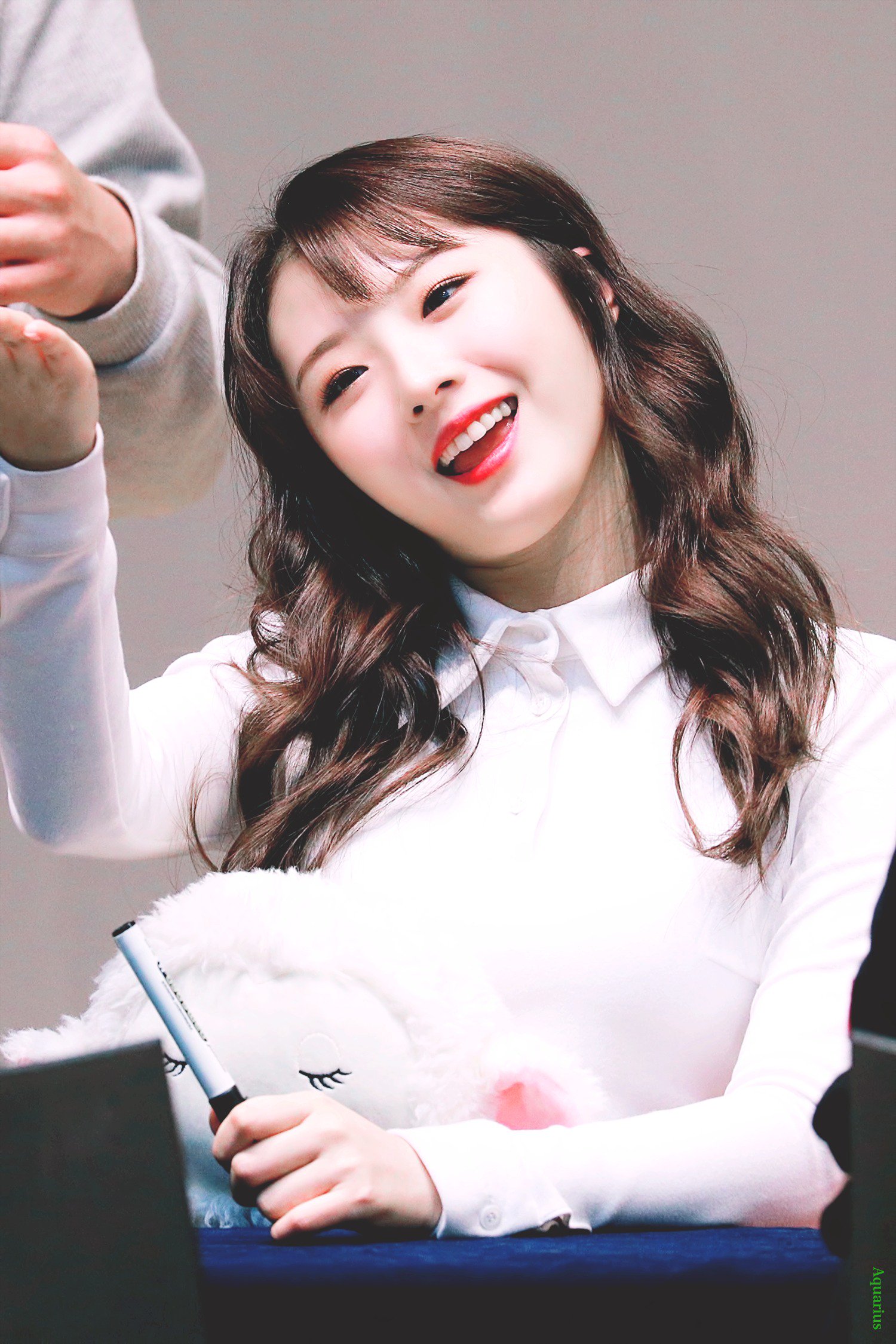 DtbIv0MV4AERjms.jpg:orig