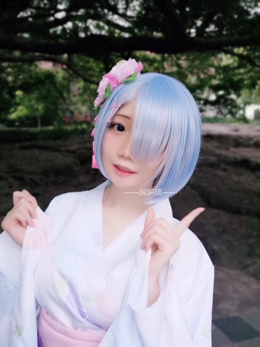 Twitterのコスプレ画像18