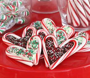 danadanewfame's tweet photo. @europe3330 Our Days Are Almost At An End., Our #Essential2018 Days Are Numbered!!! Let’s Enjoy 😉 This Together!!! Happy 😆 Days!!! ❄️☃️🌬💨⛄️

#HappyHolidays!!! https://t.co/oZLTEdLe4f
