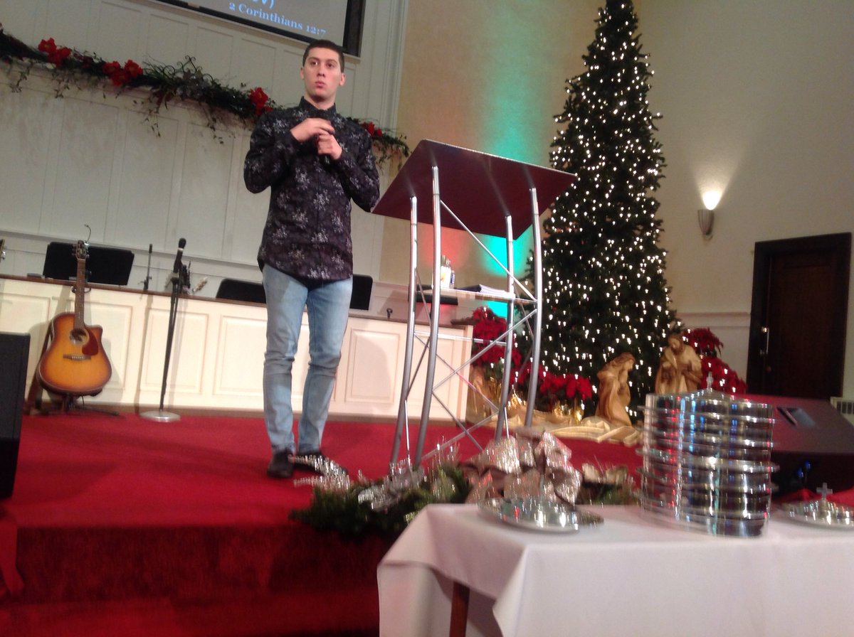 WebParweb41's tweet image. Charlie bringing today's sermon, Seasons! What season are you in? Great word!! My grace is sufficient for you...