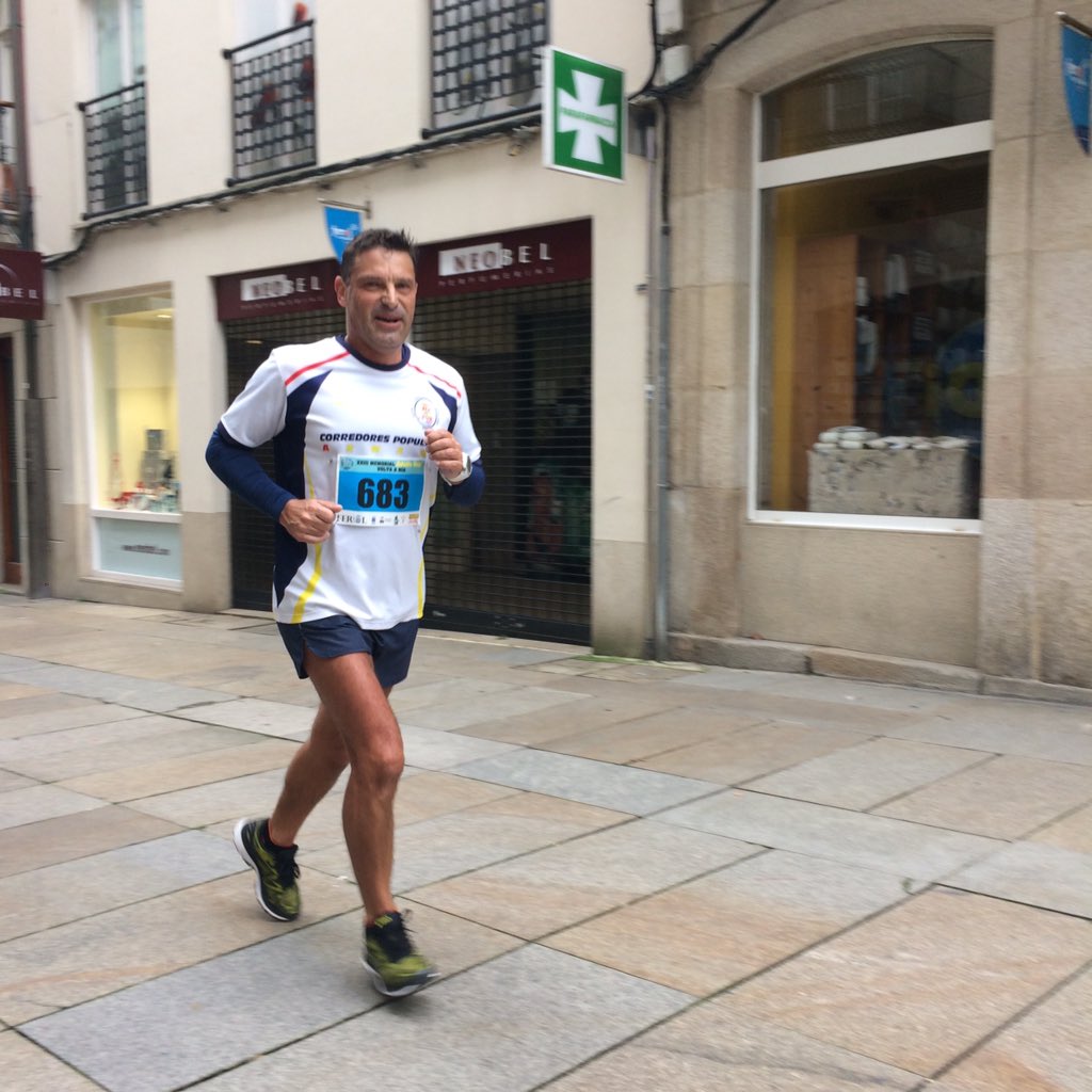 RutaCNaval's tweet photo. #corredorespopularesarmada en el XXXIII MEMORIAL ADOLFO ROS #voltaaría #Ferrol https://t.co/qrA7UB47uz