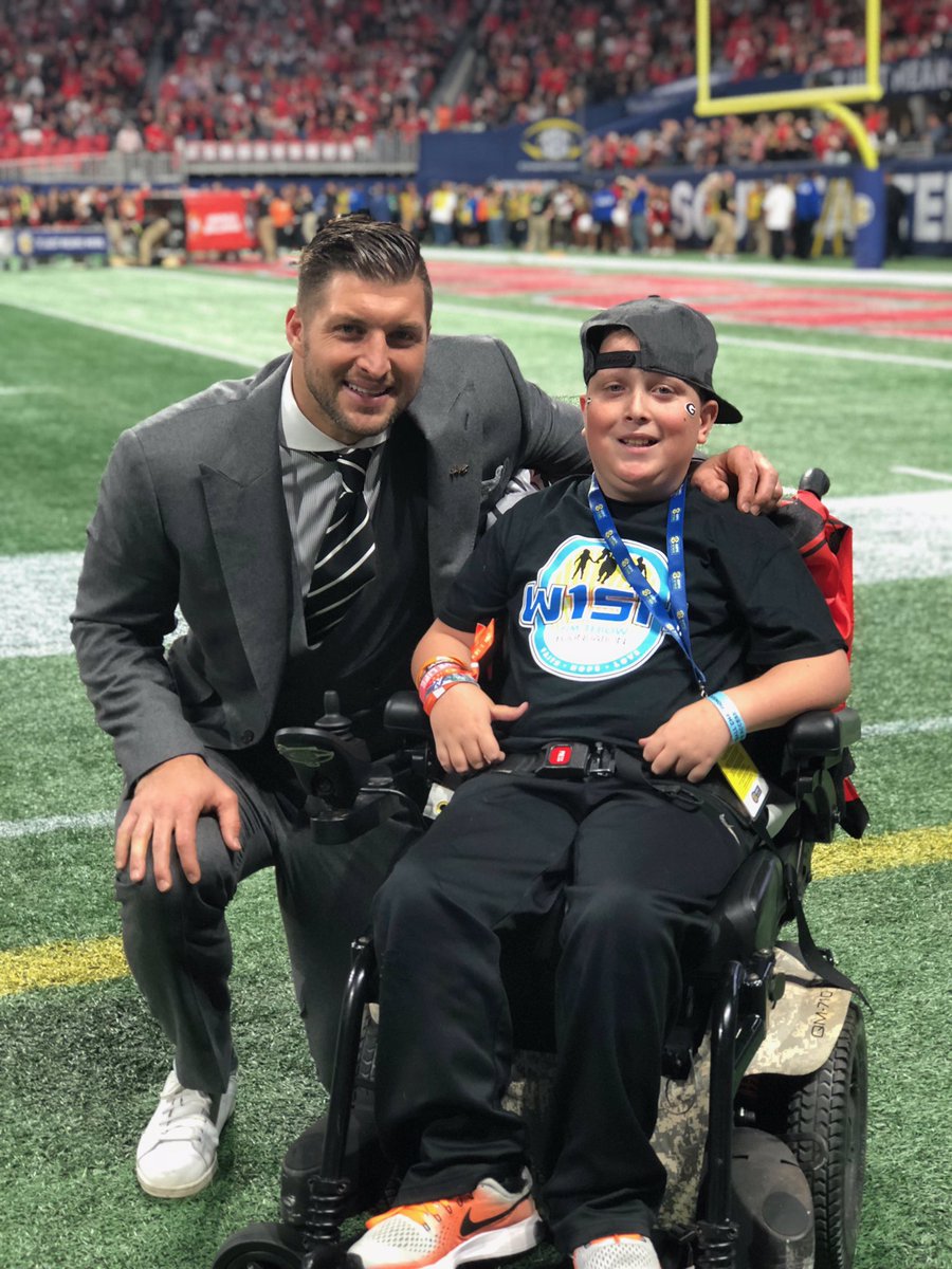 TimTebow's tweet photo. Hayes, you truly are a champ and an inspiration to so many. Loved hanging with and talking football with you buddy. God has an amazing plan for your life! #W15H https://t.co/ykXRIxn3uN