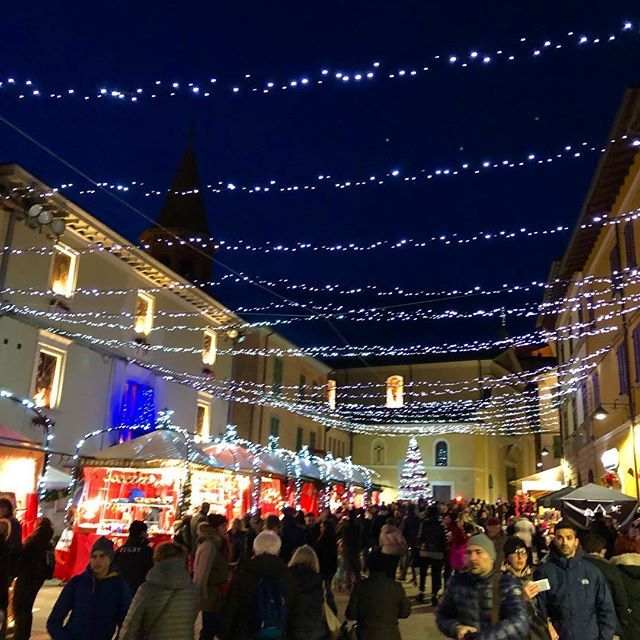 Enrico1977's tweet photo. Entriamo nel mese del Natale... Prima gita. https://t.co/TLSpLkHVaX