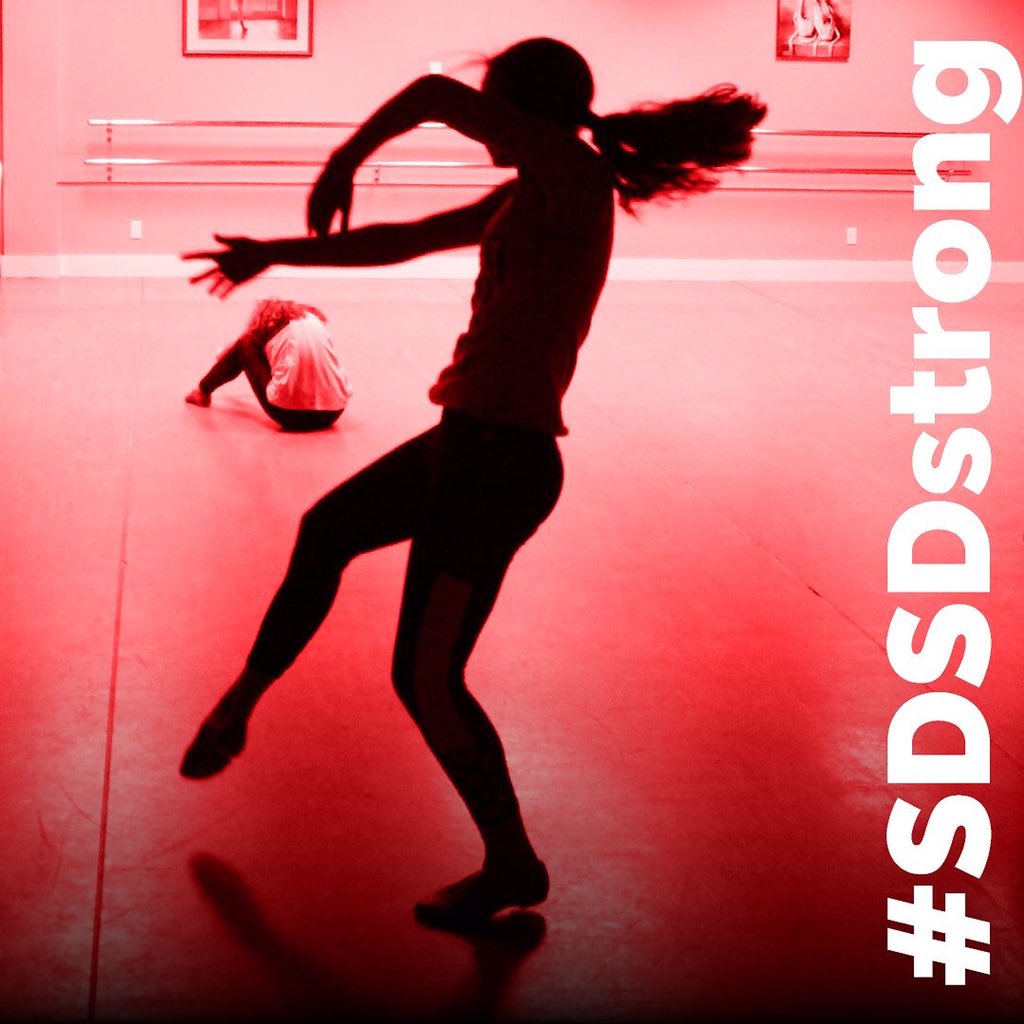 StageDoorDancer's tweet photo. Sending all of our best energy to the @StageDoorDancer dancers competing in today's @starboundcomp! Your hard work, determination, & passion inspire all of us. We couldn't be more #SDSDproud of the powerful dancers, people, & storytellers you are! #SDSDstrong #Starboundcomp https://t.co/gNf3ptF0nV