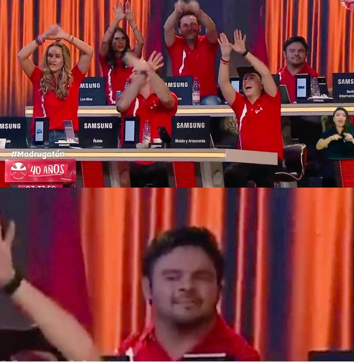 otrodiego87's tweet photo. Oye pero pa qué po...

#TeletonChile2018 
#ElRegaloDeTodos https://t.co/oFbmsiY4aX