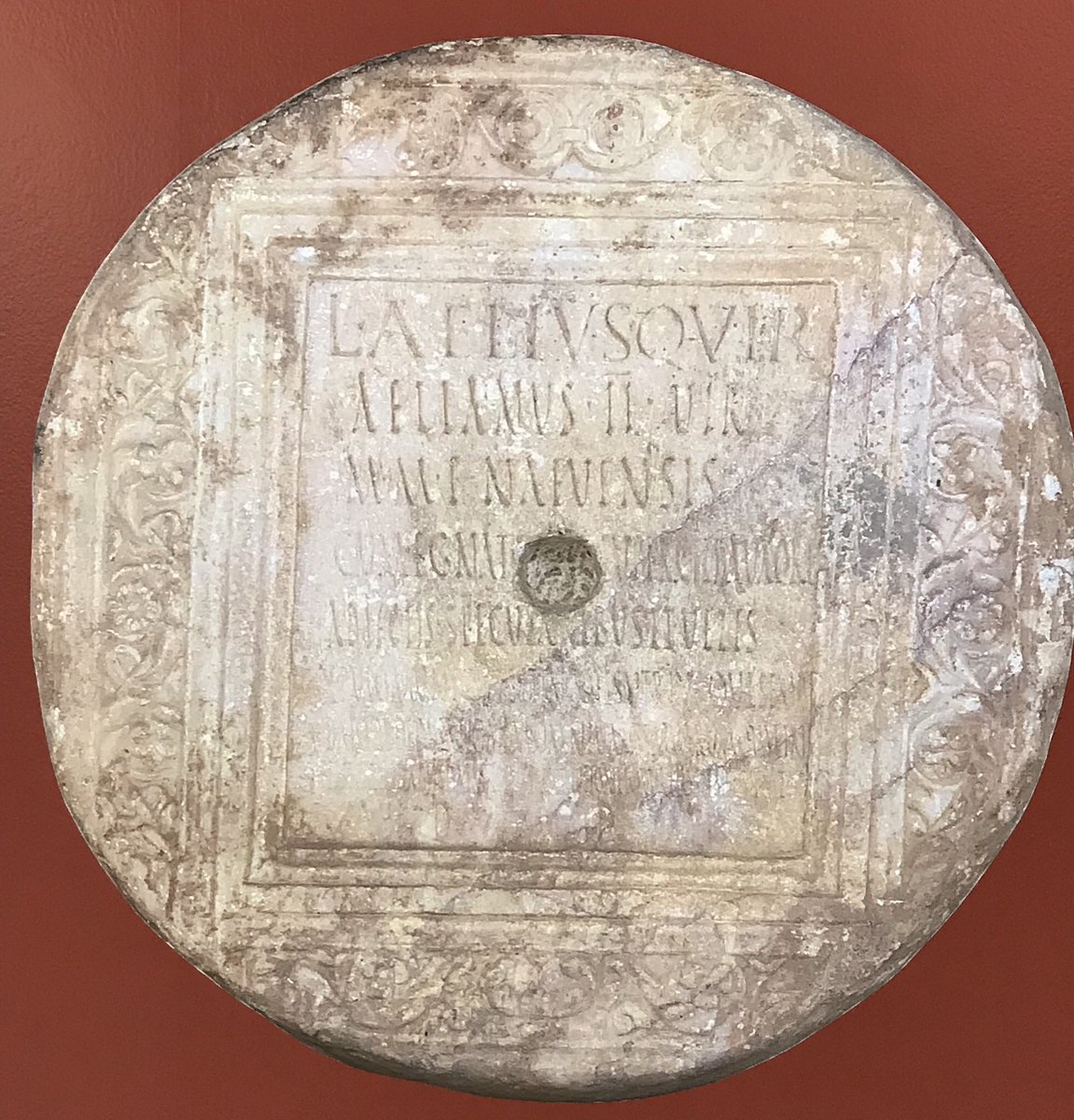 CExpCantillana's tweet photo. ¿Conoces esta pieza y su historia?
Nos habla de una Naeva plural, viva, llena toldos y esculturas, pero también nos cuenta la historia de una Cantillana más rural y trabajadora, que no dudaba en aprovechar sus recursos.
#Cantillana #Naeva #Patrimonio #Turismo #Sevilla https://t.co/YFNV1N3h7h