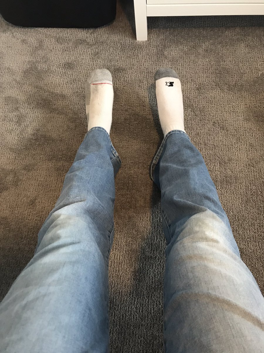 GoBagleyGo's tweet image. @JohnYelaLockert #jeans4john #2socks